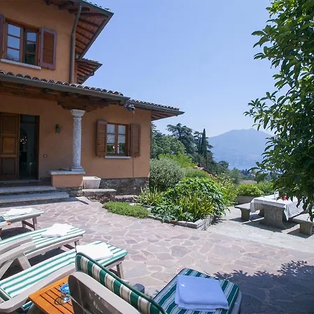 Sleeps 8